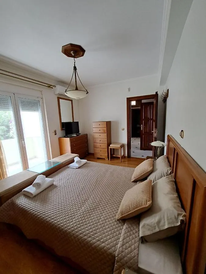 Seaview Flora'S Luxury Apartment-300Meters From The Beach Rethymno  Apartment Rethymno (Crete)