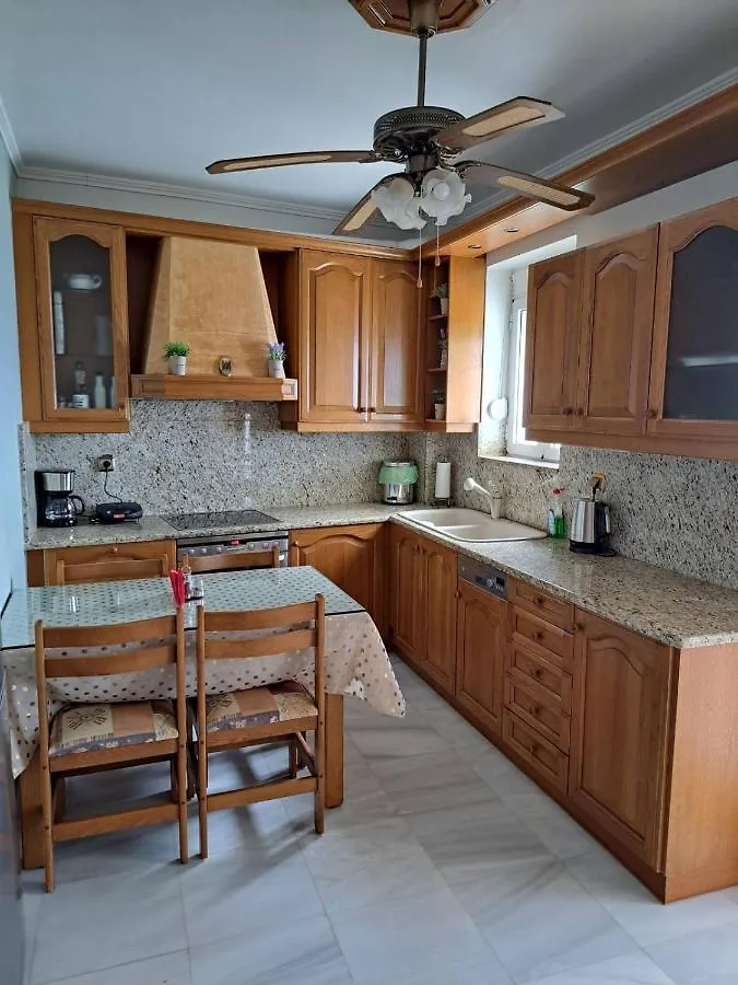 Seaview Flora'S Luxury Apartment-300Meters From The Beach Rethymno  0*, Rethymno (Crete) Greece