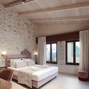 בית הארחה Philikon Luxury, העיירה רתימנו