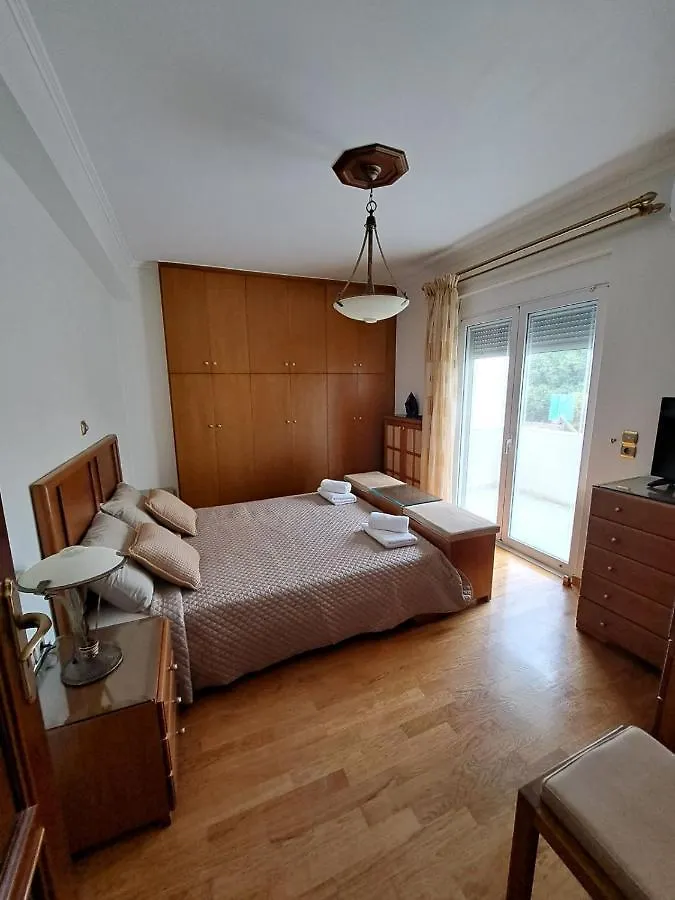 Seaview Flora'S Luxury Apartment-300Meters From The Beach Rethymno Řecko